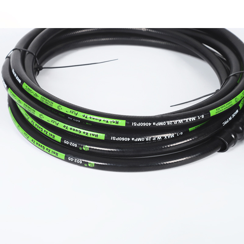 Ev kanalizasyonlarında yüksek basınçlı su borularının tıkanması