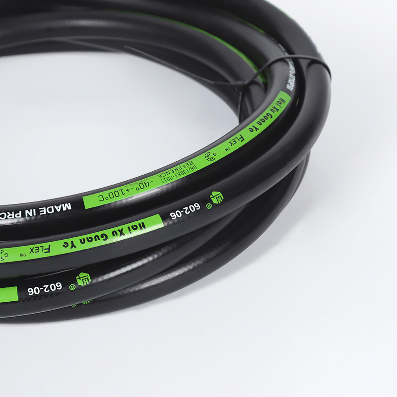 Araç yıkama makinesi yüksek basınçlı su tabancası kanalizasyon hortumuna uyarlanmış